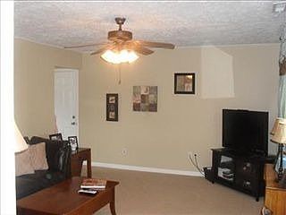 2nd image of 103 Kings Chapel Dr