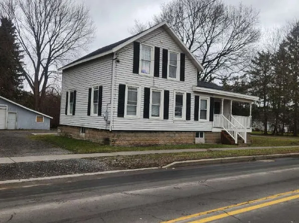 306 E North Canal St, Canastota, NY 13032