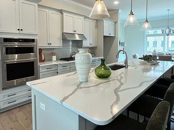 10 ft Kitchen Island