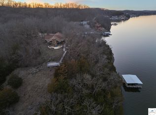 64 Fox Point Dr, Roach, MO 65787