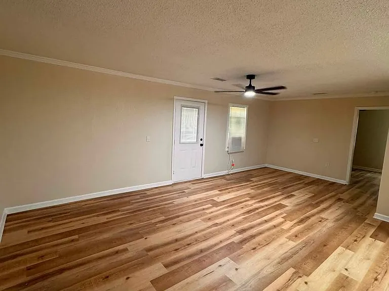 464 McDilda Dr — Photo 16