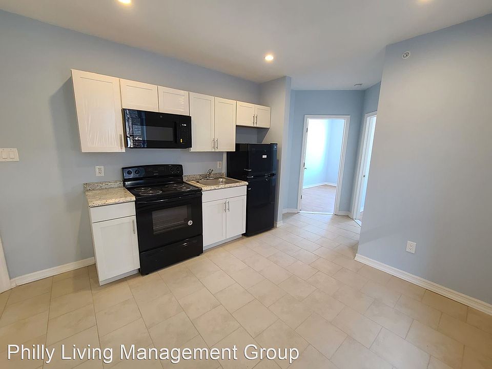 2nd image of 1304 W Allegheny Ave #1F