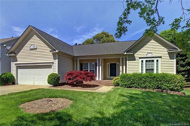 1st image of 190 Pamlico Ln