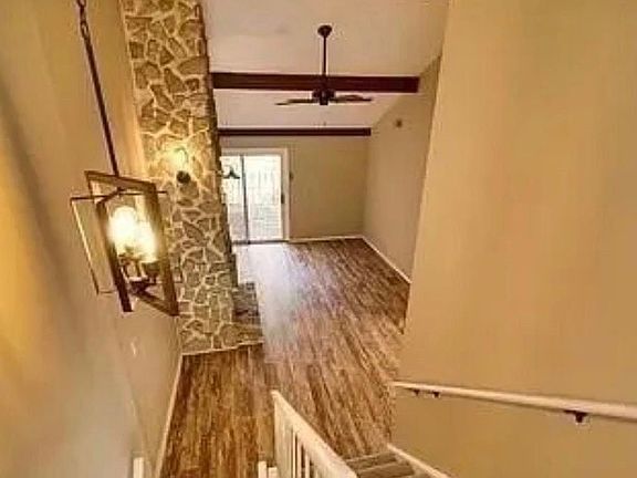 3rd image of 6943 W Fitzwater Rd #20