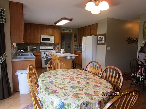 5th image of 116 Cottonwood Blvd