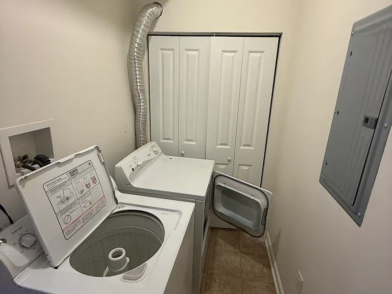 3202 Hamilton St #2 — Photo 11