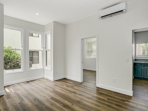 5th image of 3720 1st Ave #3720