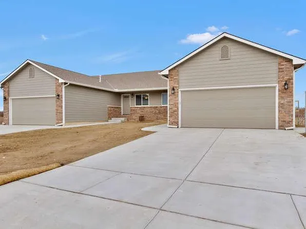 8755 E Chris Ct, Bel Aire, KS 67226