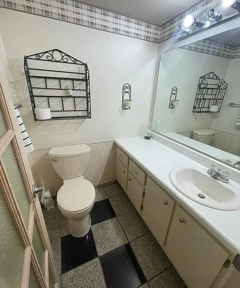 4740 NW 21st St #408 — Photo 28