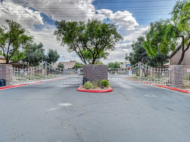 6022 Arbor Crest St — Photo 55