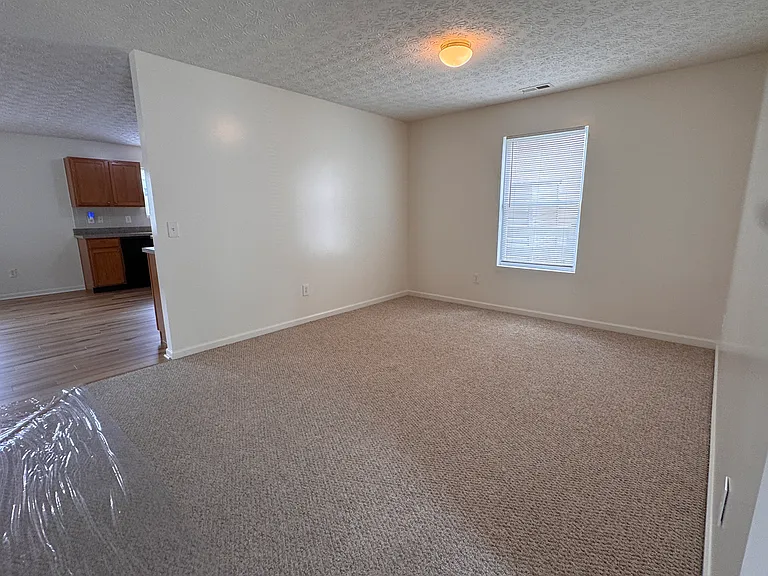 8175 Grant Park Ave — Photo 50