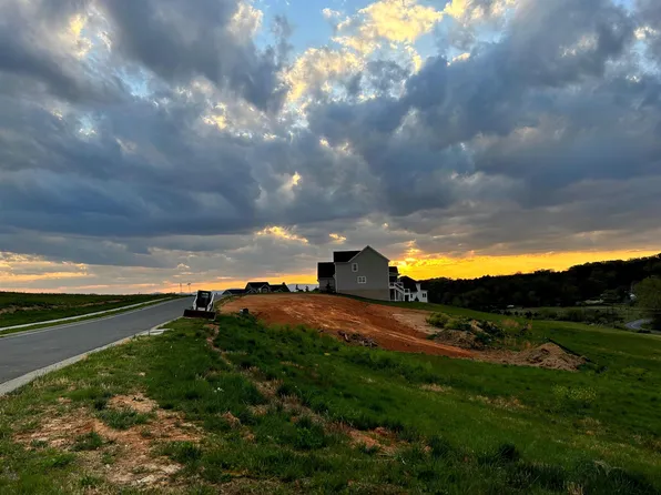 3045 Claybrook Ct, Harrisonburg, VA 22801