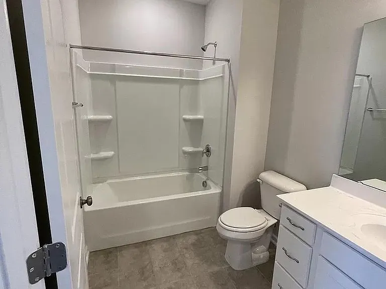 1049 Islip Pl — Photo 34