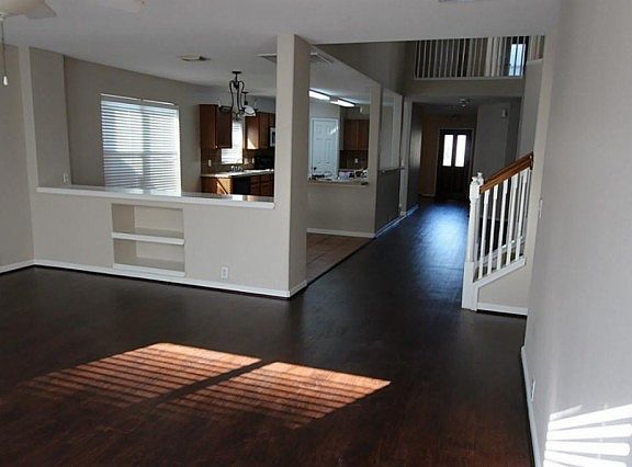 4th image of 18314 Atasca Woods Trce