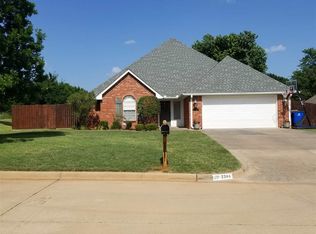 2204 Meadowview Dr, Duncan, OK 73533