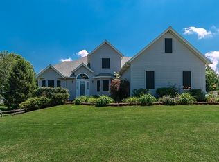 7541 Kellogg Rd, Concord Township, OH 44077