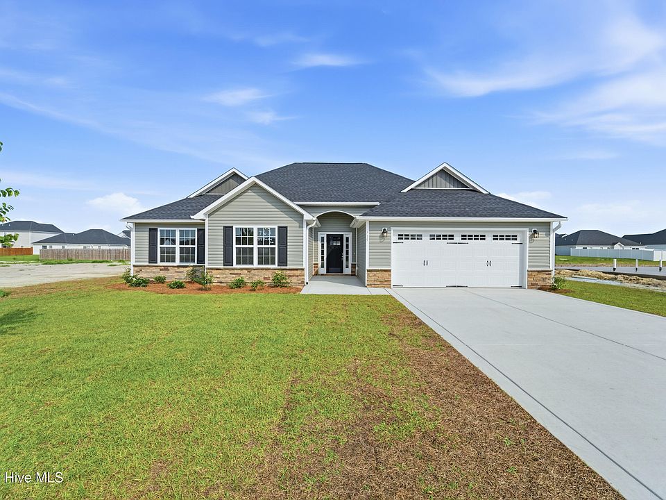 1st image of 715 Gulley Lane