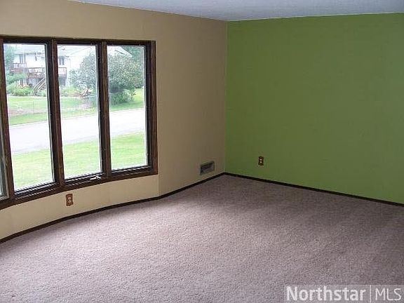 5th image of 8105 Sunkist Boulevard