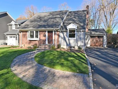 343 Downs St, Ridgewood, NJ, 07450