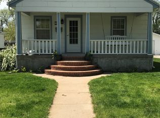 1810 D Ave, Gothenburg, NE 69138