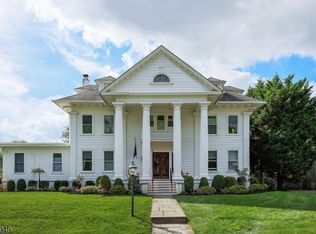 318 South Euclid Avenue, Westfield Town, NJ 07090