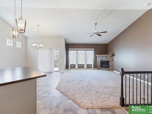 3rd image of 8166 S 190th St