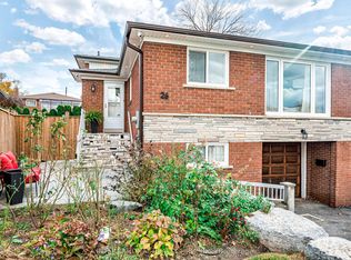 26 Dellbrook Cres, Toronto, ON M9L1E2
