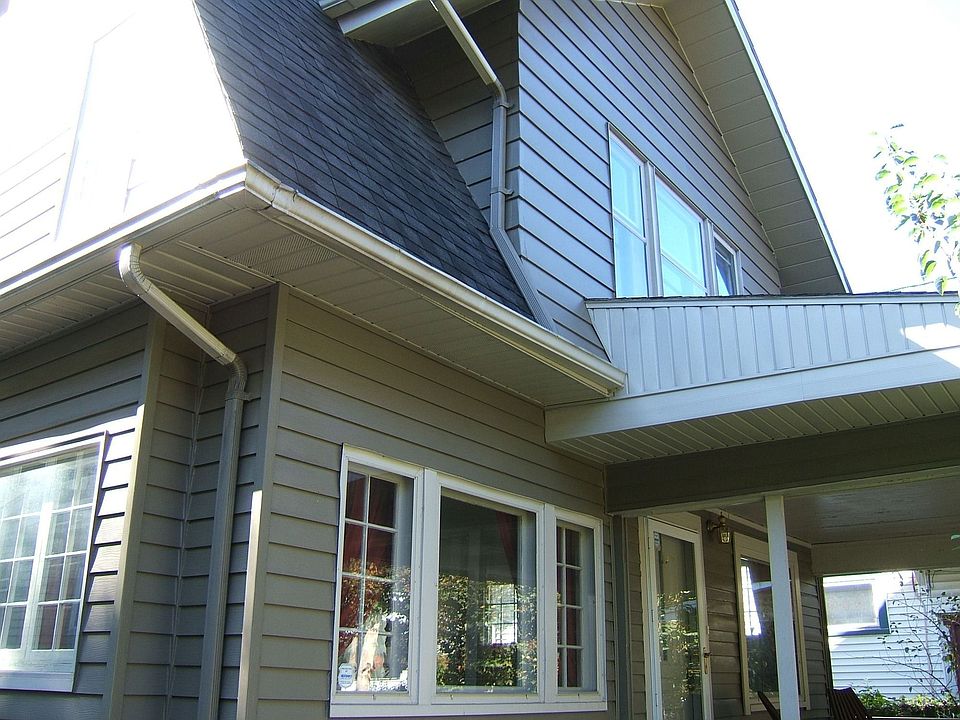 2nd image of 938 Jefferson Ave