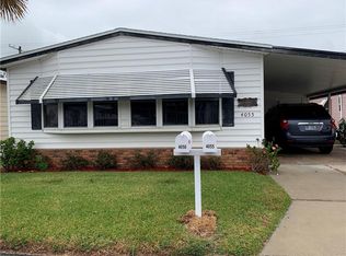 4055 Rolling Oaks Dr, Winter Haven, FL 33880