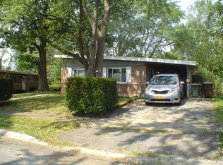 4 Sangamon Ct, Park Forest, IL