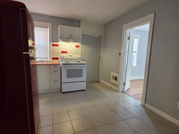 4th image of 3134 S Compton Ave #1N