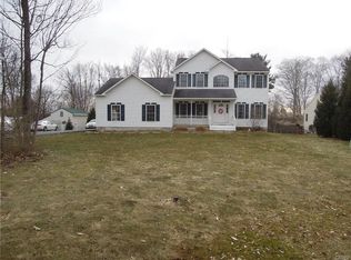 112 Kelly Dr, Central Square, NY 13036
