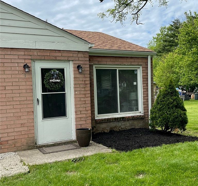 1st image of 396 Niagara Rd