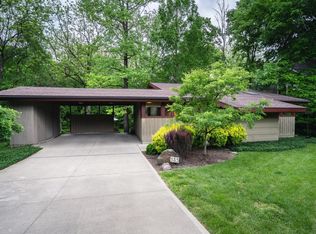585 Plymouth St, Worthington, OH 43085