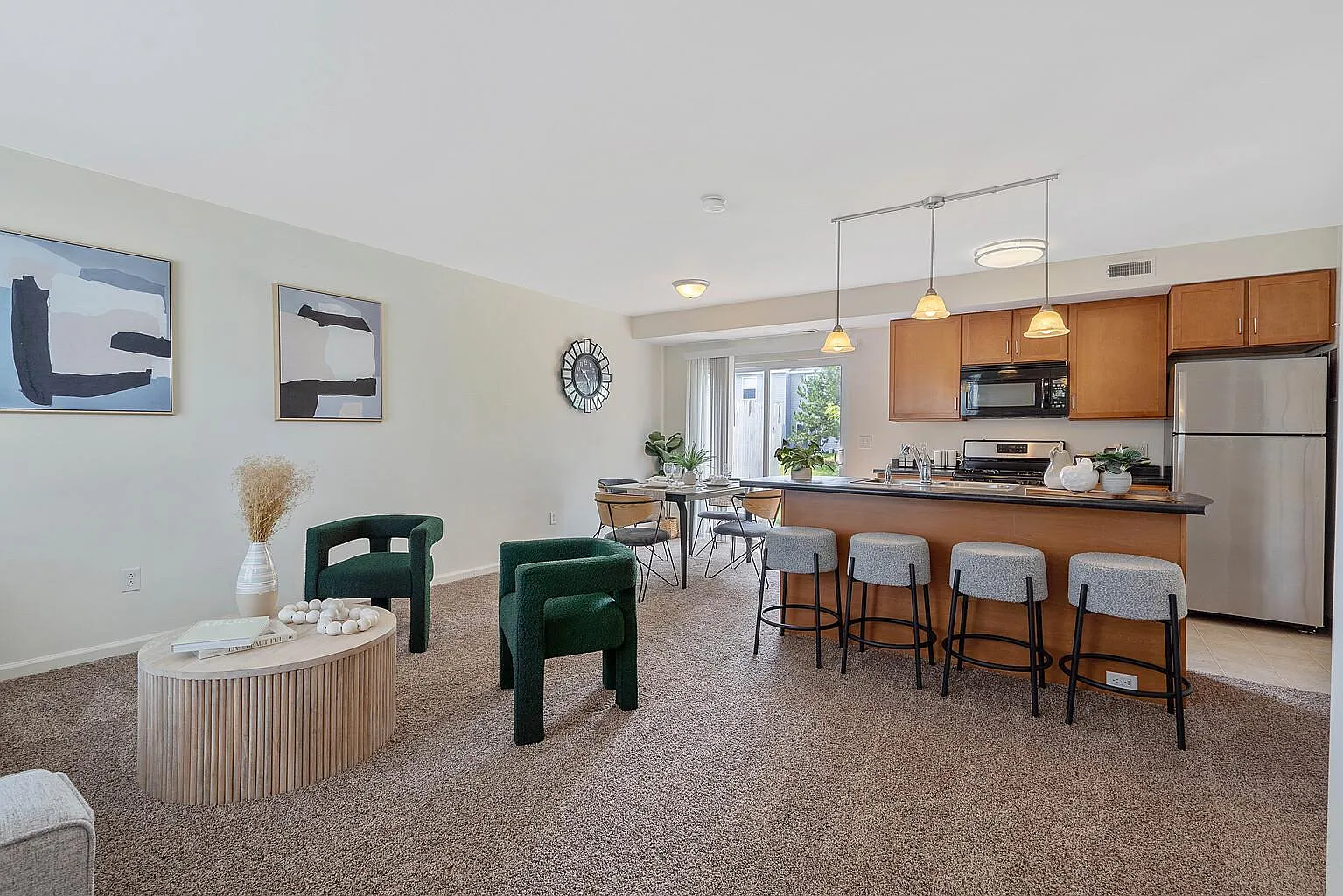 Eagle Ridge Village — Photo 4