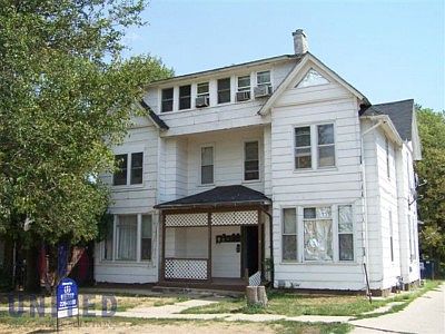 1st image of 512 Market St