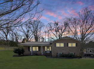 571 Ken Ln, Ridgeway, VA 24148