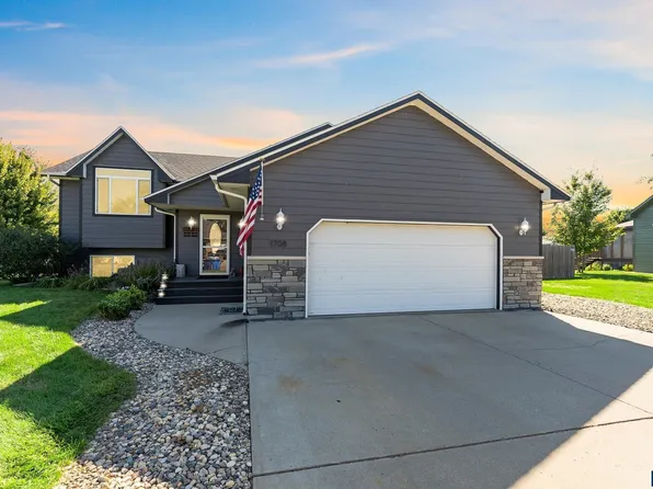 1708 S Mulberry Ave, Brandon, SD 57005