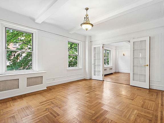 4th image of 123 W 74th St APT 4C