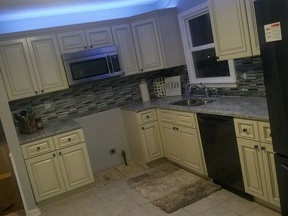 New kitchen 