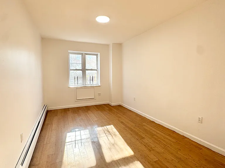 498 Vermont St #2F — Photo 7