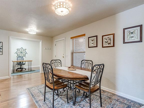 4th image of 600 NW 4th St APT 210N