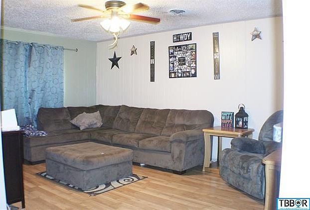 2nd image of 3121 Glenwood Dr