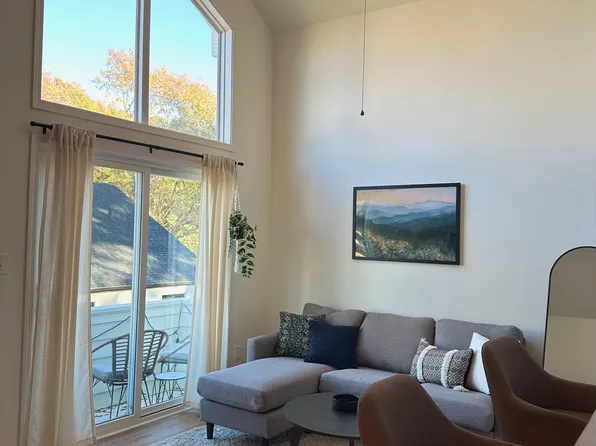 710 East Ave #Adu, Belmont, NC 28012