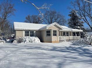 3151 Rio Vista St, Commerce Township, MI 48382