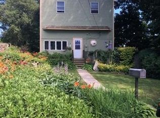 16 Montvale Ave, Gloucester, MA 01930