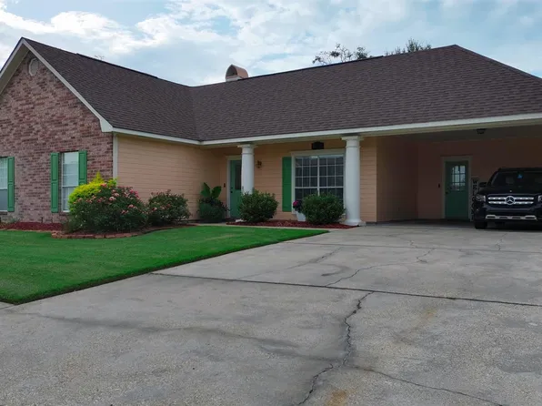 40302 Bordeaux St, Prairieville, LA 70769