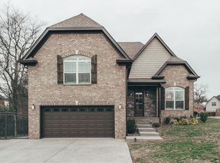 130 Wyncrest Way, Hendersonville, TN 37075