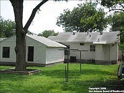 5th image of 819 John Page Dr