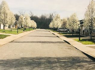907 Independence Ave #A, Marion, IL 62959